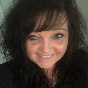 Meet your Posher, Annette